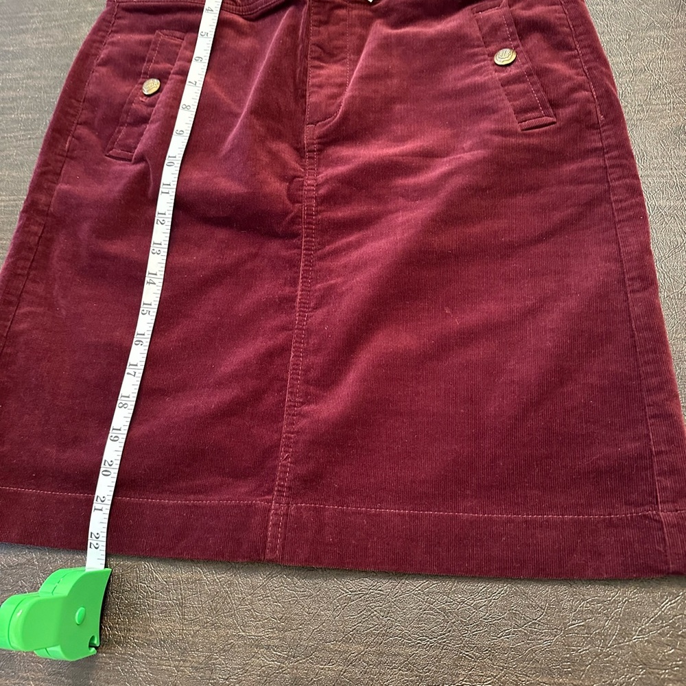 Talbots Maroon Corduroy Skirt - Size 6, length about 21 1/2 inches